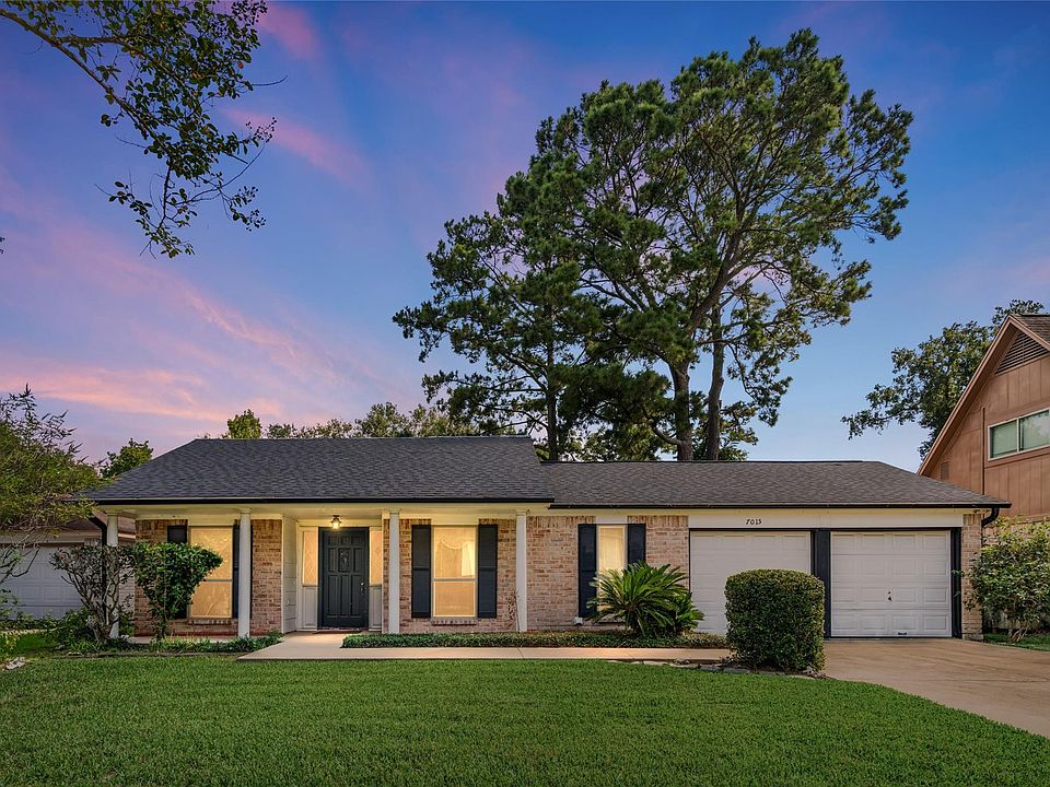 1st image of 7015 Rosebrook Cir