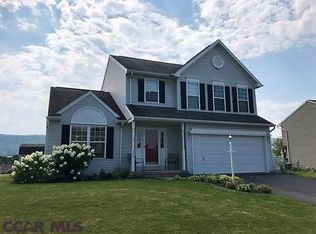 283 Steeplechase Dr, Pleasant Gap, PA 16823