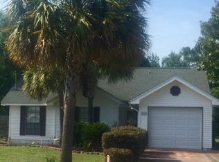 207 Walker Cir W, Crestview, FL 32539
