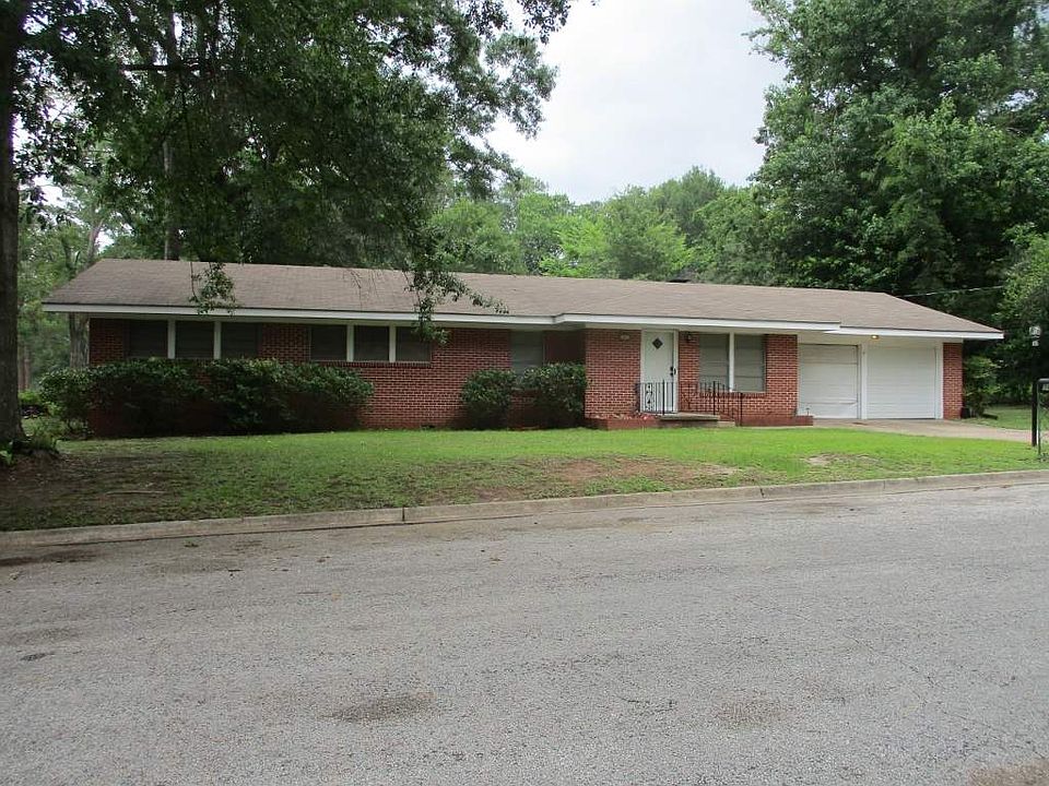 1st image of 3401 Indian Springs Dr
