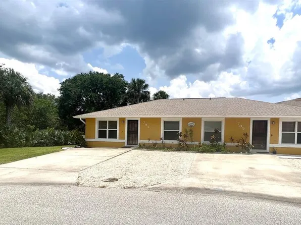 705 & 707 River Oaks Cir, New Smyrna Beach, FL 32169