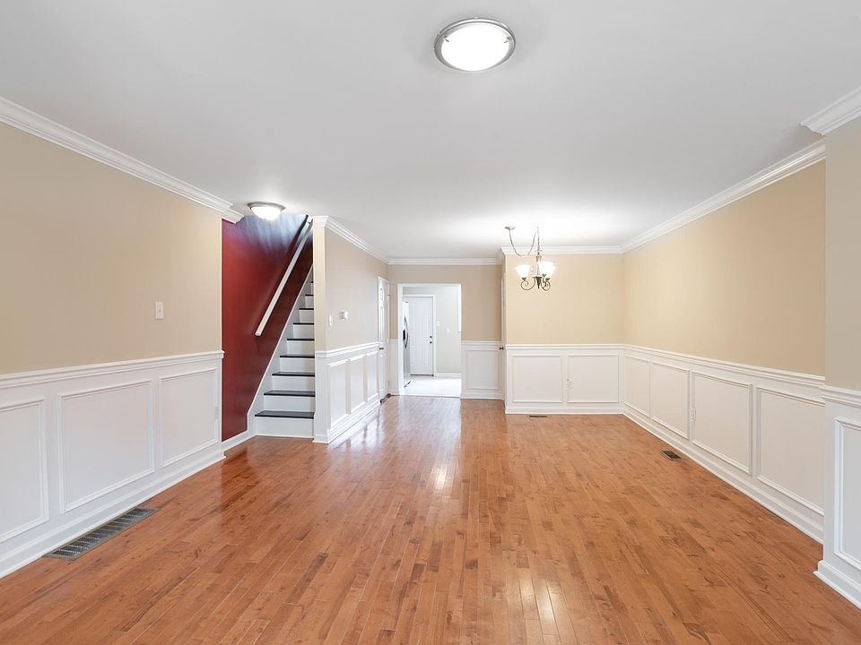 1027 S 18th St, Philadelphia, PA 19146 | Zillow