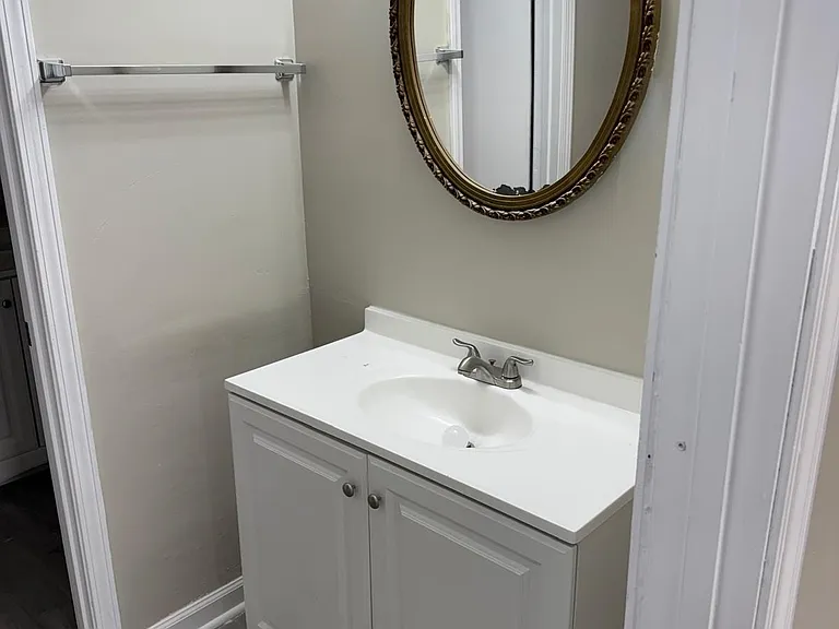 9023 Homewood Dr — Photo 3