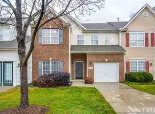 10624 Pendragon Pl, Raleigh, NC 27614