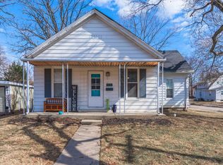 908 S Oak St, Bloomington, IL