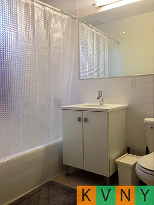 Rented by KVNY Soho | media 21
