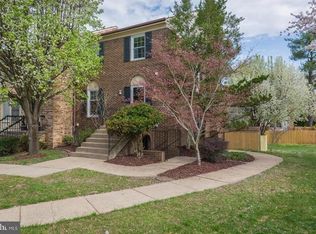 11761 Critton Cir, Woodbridge, VA 22192