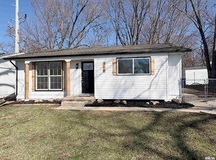 705 E Cox Ave, Peoria Heights, IL 61616