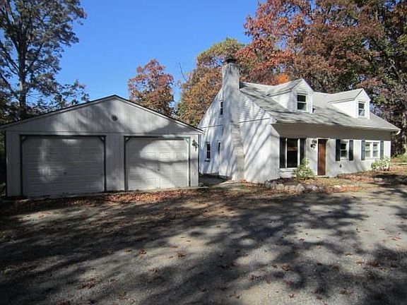3rd image of 9920 Crystal Falls Dr