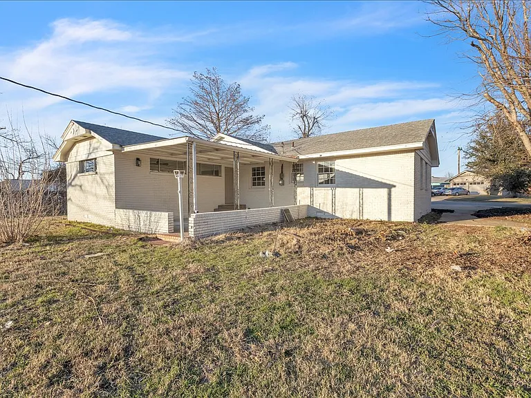 10313 N McKinley Ave — Photo 30