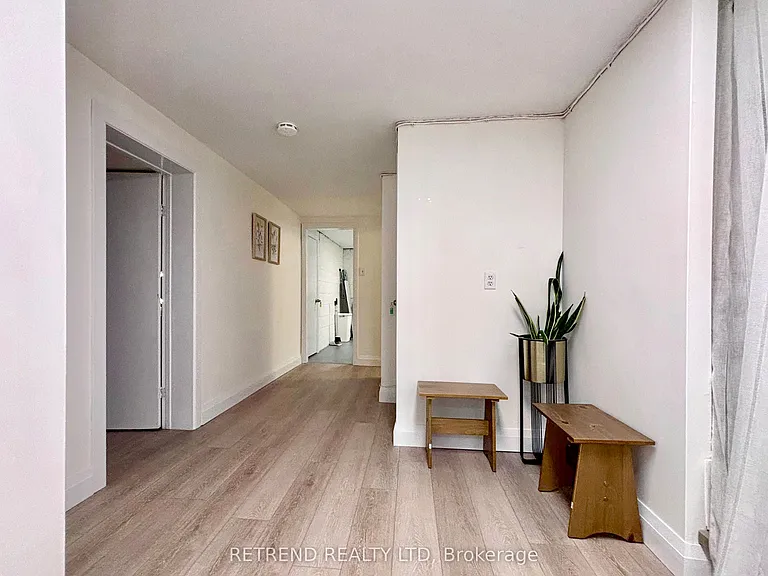 260 Ranee Ave #LOWER — Photo 18