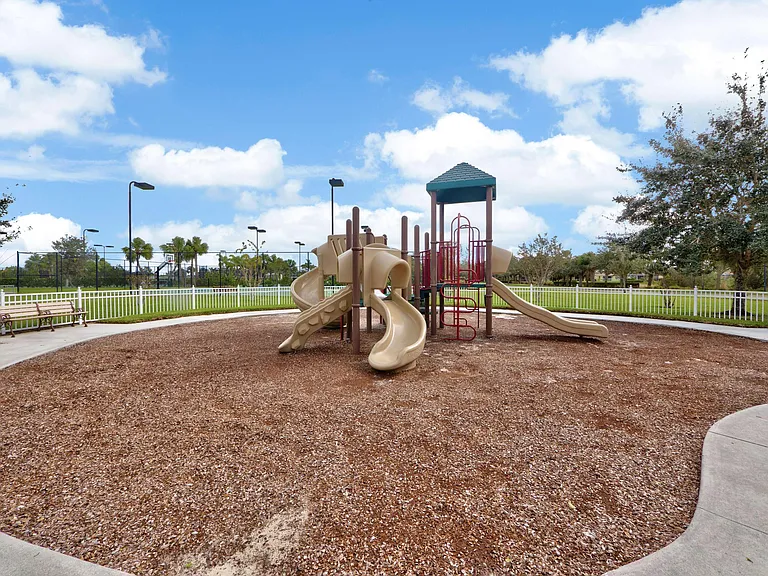 11357 SW Northland Dr — Photo 54