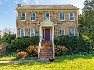 1075 Charmin Dr, Forest, VA 24551