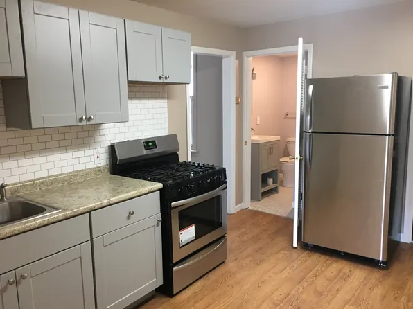 651 N Talman Ave #2, Chicago, IL 60612