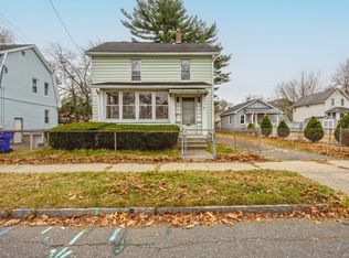 97 Oklahoma St, Springfield, MA 01104