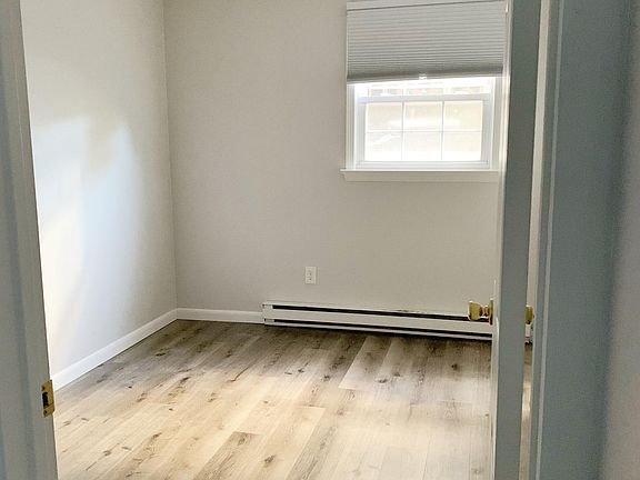 5th image of 3839 Jefferson Blvd #A