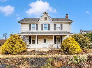 9507 Main St, Damascus, MD 20872