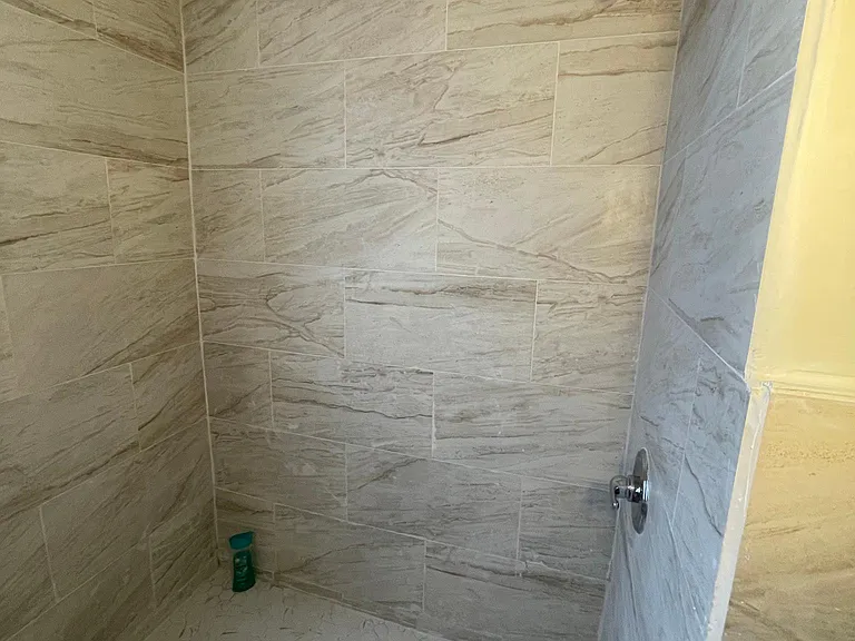 6040 Elmwood Ave #1 — Photo 4