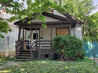 2438 Lister Ave, Kansas City, MO 64127