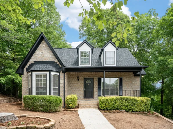 2751 Wellington Dr, Pelham, AL 35124