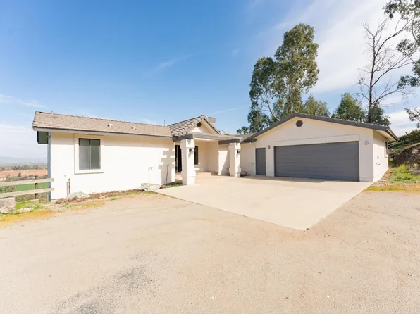 23999 Johns Drive, Porterville, CA 93257