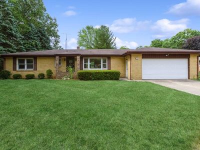 1732 Nash Dr, Saint Joseph, MI, 49085