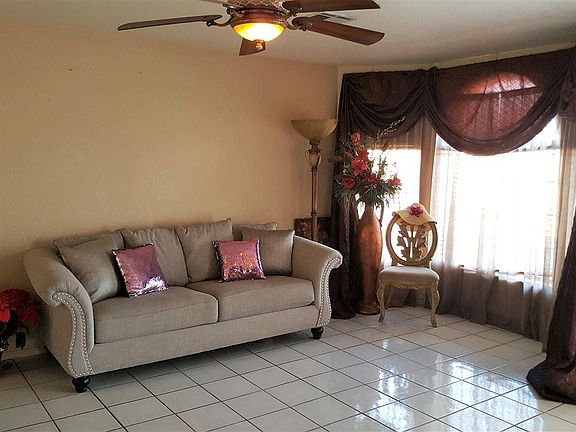 3rd image of 1636 N Nydia Ave