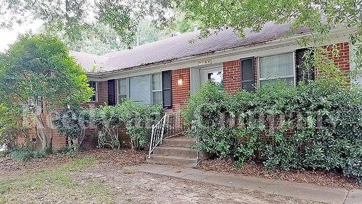 1st image of 3188 Beauchamp Dr