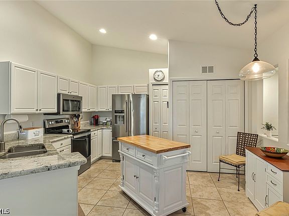 3rd image of 10134 Colonial Country Club Blvd APT 909