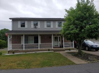 550 Johnson St, West Wyoming, PA 18644