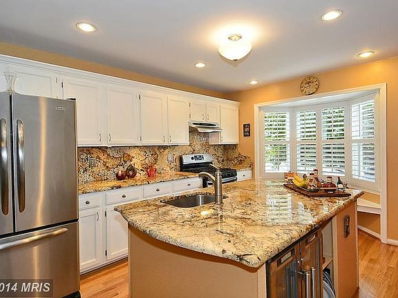 3rd image of 14550 Creek Branch Ct