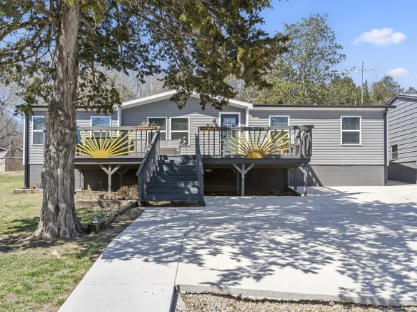 50 Rolla Hill Road, Galena, MO 65656