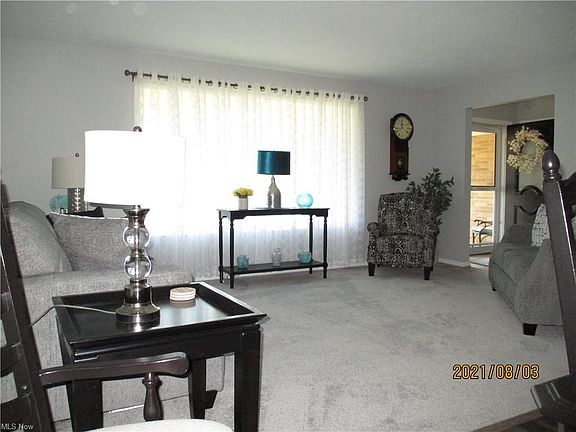 5th image of 6098 Saint Francis Dr