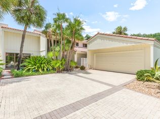7716 Cedarwood Cir, Boca Raton, FL 33434