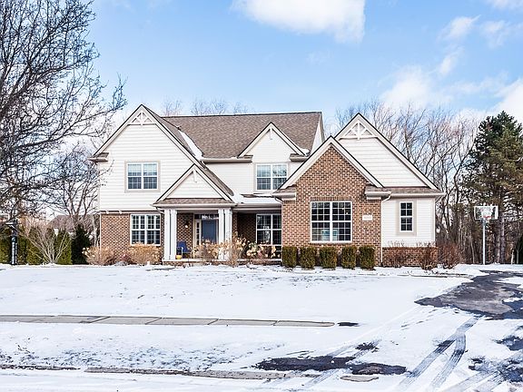 2nd image of 5222 Sandlewood Dr