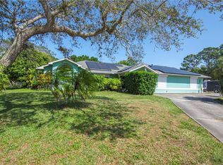 406 9th Dr, Vero Beach, FL 32962