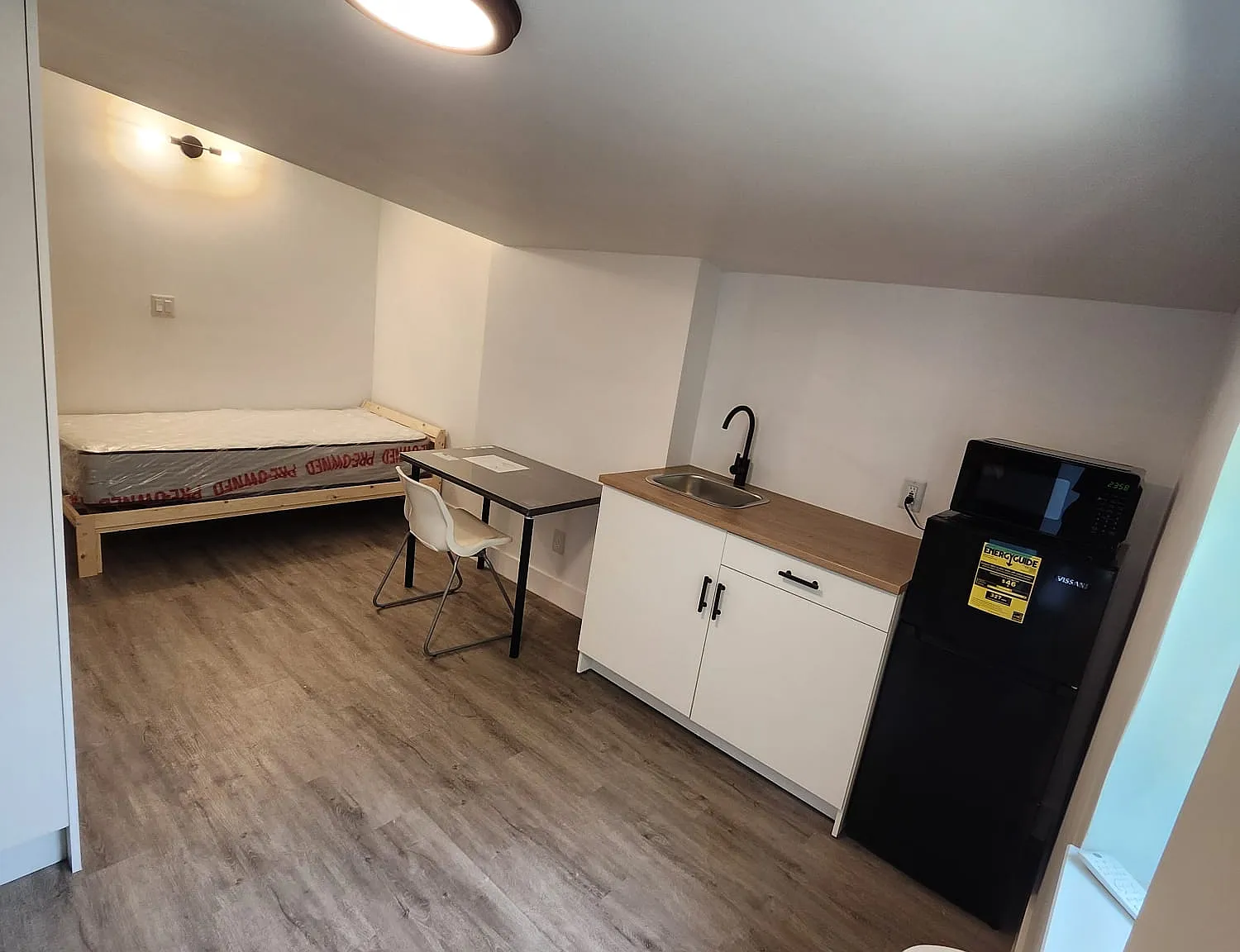 Studio, 260 sqft, $1,280 — Photo 1