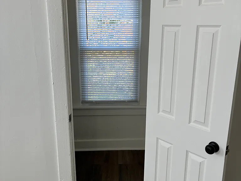 1002 W Hill St #A — Photo 7