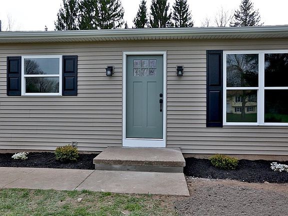 2nd image of 836 Laurelwood Way