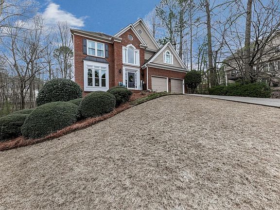 3rd image of 5002 Streamview Ct