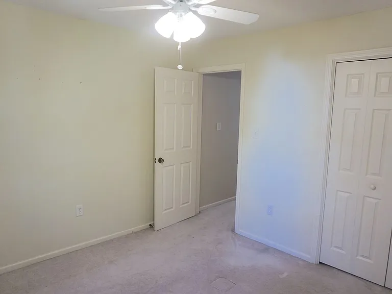 16 Ballastone Ct — Photo 13