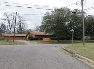 2815 Mary Mack Dr, Marshall, TX 75672