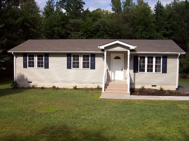 1st image of 6525 Deerskin Dr