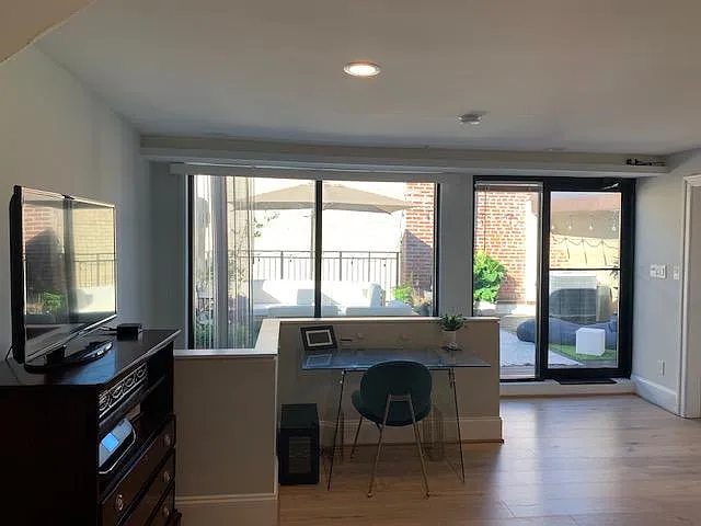 Master bedroom with desk for working from home Plus Roofdeck access