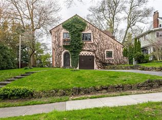 129 Beckwith Ter, Rochester, NY 14610