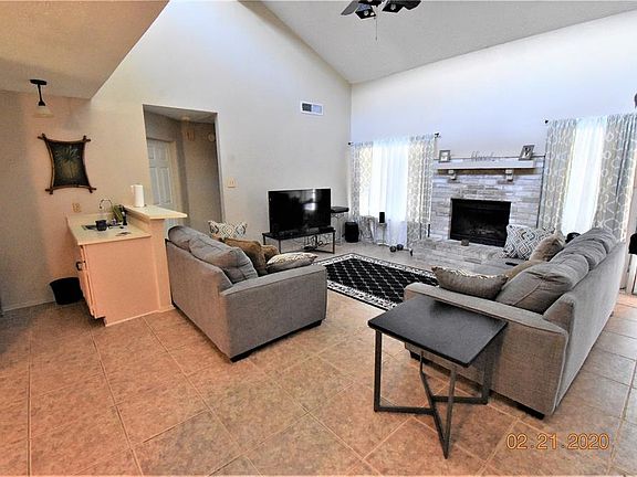 4th image of 5913 Heather St