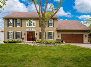 2460 Park Ln, Mendota Heights, MN 55120