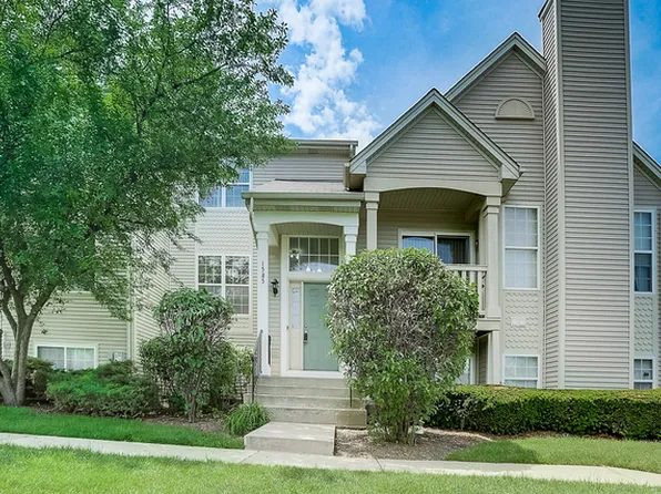 1585 Spencer Ct, Gurnee, IL 60031