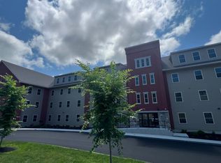 Fownes Mill-Large Rooms-Heated Garage-Welcome Home!, Rochester, NH 03867
