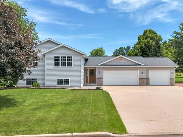 212601 TRADITION STREET, Stratford, WI 54484
